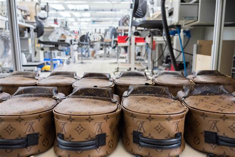 ou se trouve les usines louis vuitton|Ateliers Louis Vuitton de Saint.